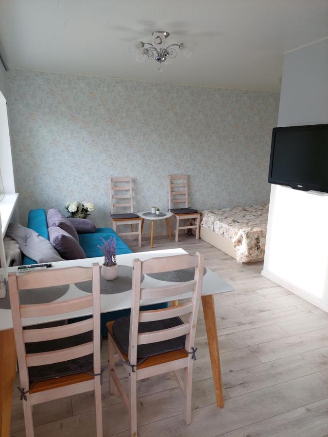 Roosi Apartment Haapsalu Exterior foto